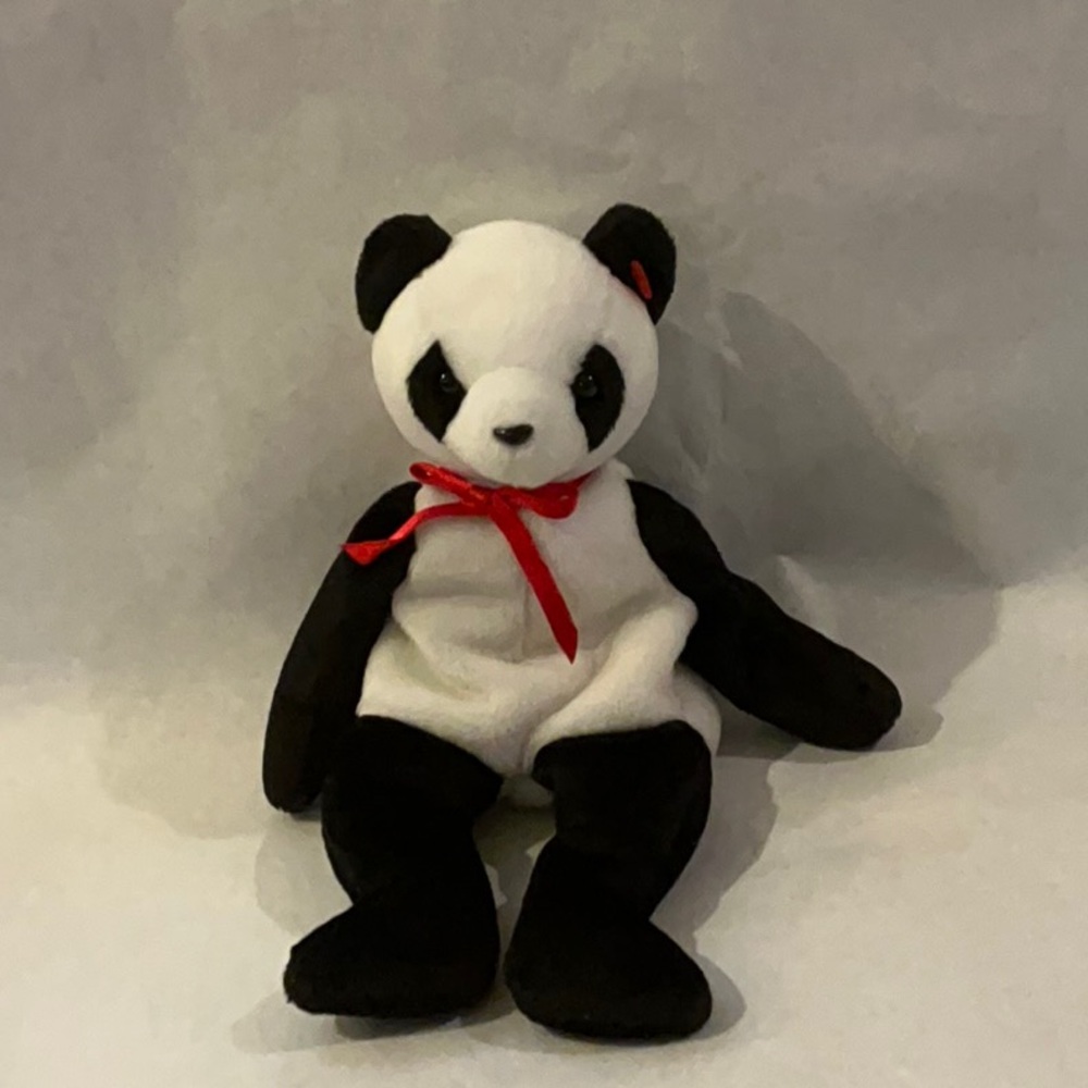 Fortune the panda bear/ ORIGINAL STYLE 1998 COLLECTORS ADDITION! NO TAG.